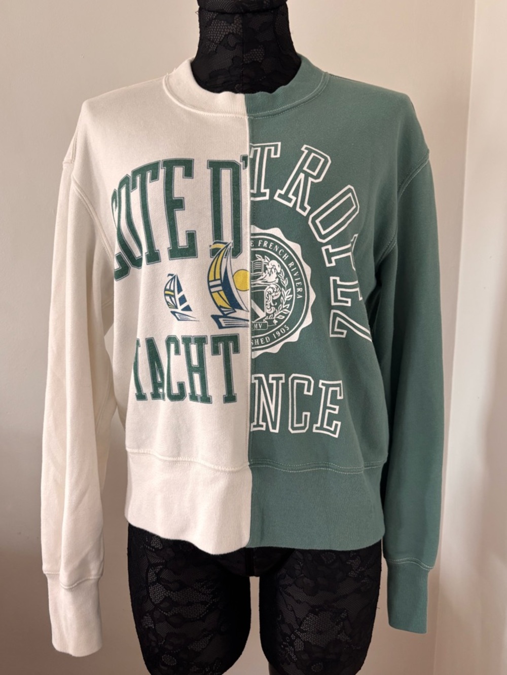 Abercrombie & Fitch Graphic Crewneck Sweatshirt
